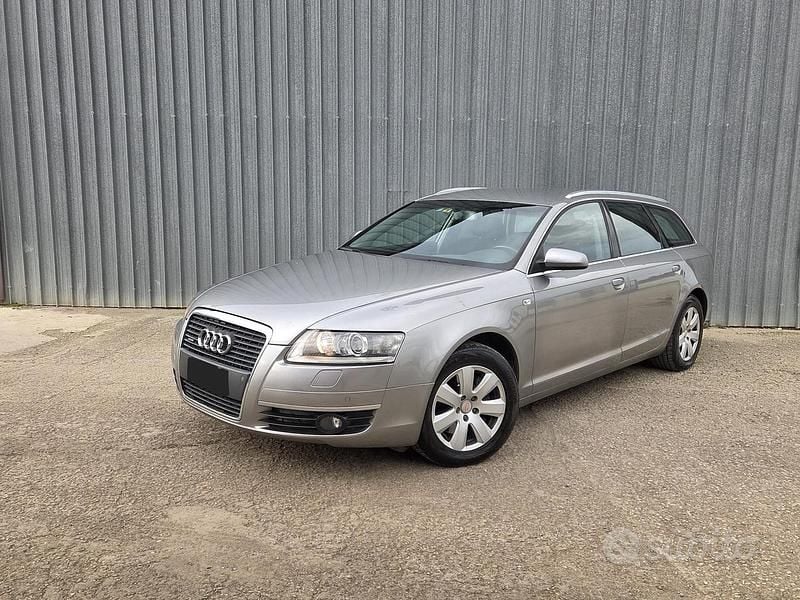 Usata 2007 Audi A6 Tre volumi | 3300 € (Buon prezzo) - Immagine 1/4