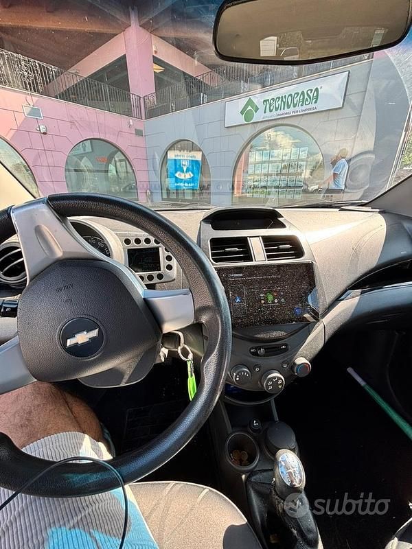Usata Chevrolet Spark 68 CV (50 kW) 2011 Nero Utilitaria