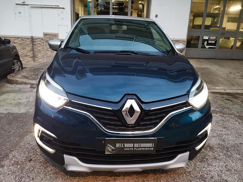 Usata Renault Captur 90 CV (66 kW) 2018 Verde SUV