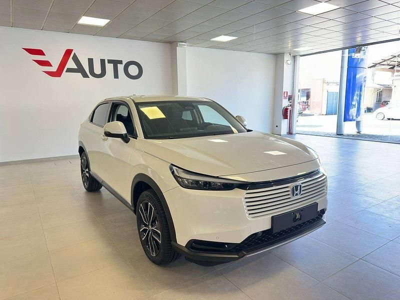 Bianco Nuova 2025 Honda HR-V Elegance SUV | 29.400 € (Ottimo prezzo) - Immagine 1/4