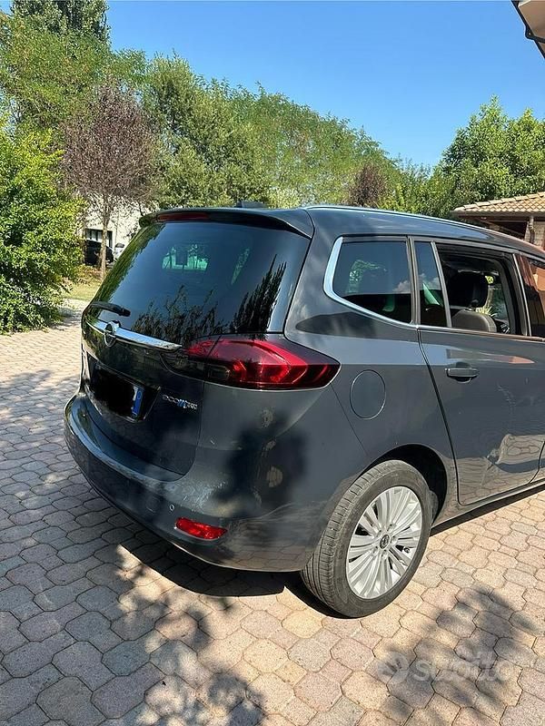Usata Opel Zafira Tourer 150 CV (110 kW) 2015 Grigio Monovolume