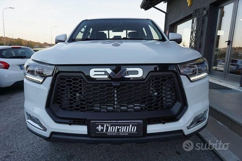 Nuova EVO Cross 4 136 CV (100 kW) 2025 Bianco Pick-up