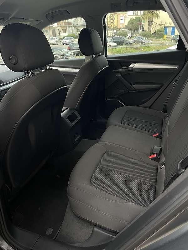 Usata Audi Q5 Business 163 CV (119 kW) 2018 Grigio SUV
