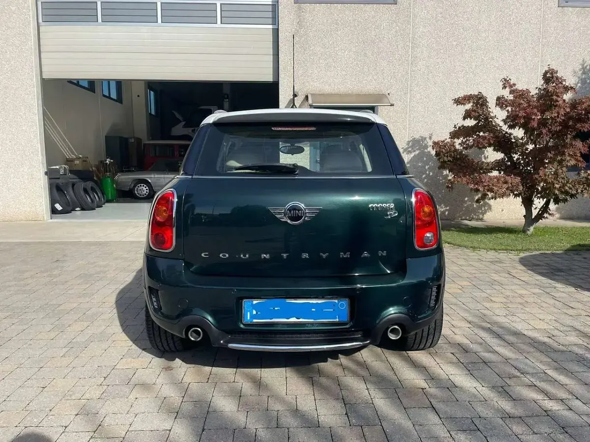 Usata Mini Cooper SD Countryman 143 CV (105 kW) 2011 Verde SUV