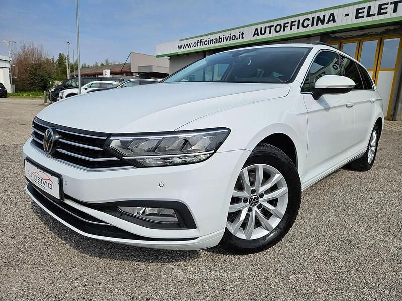 Usata VW Passat Business 150 CV (110 kW) 2022 Bianco Station wagon