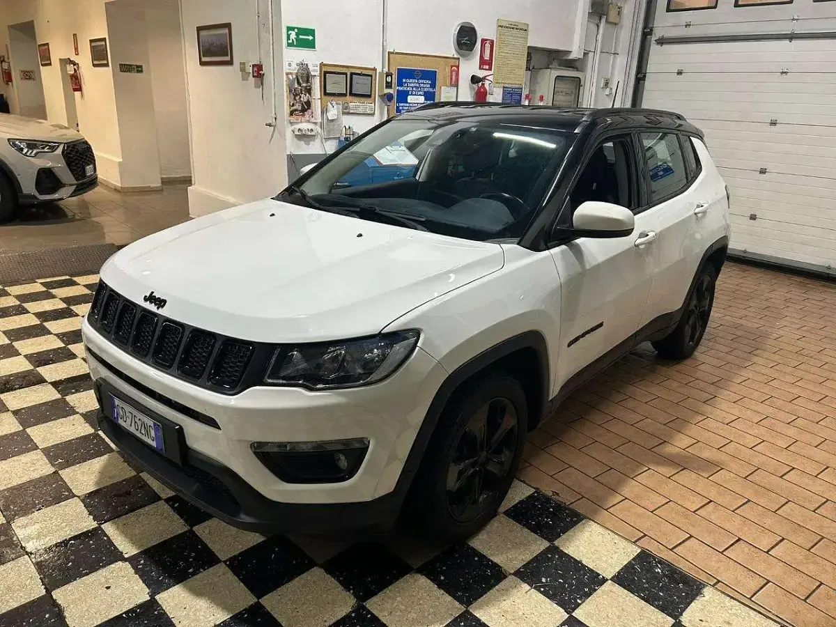 Usata Jeep Compass Limited 120 CV (88 kW) 2021 Alpine white/tetto nero SUV