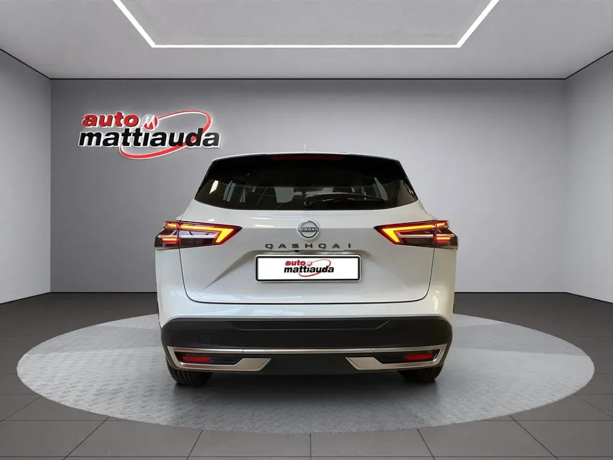 Nuova Nissan Qashqai Acenta 140 CV (102 kW) 2025 White pearl SUV