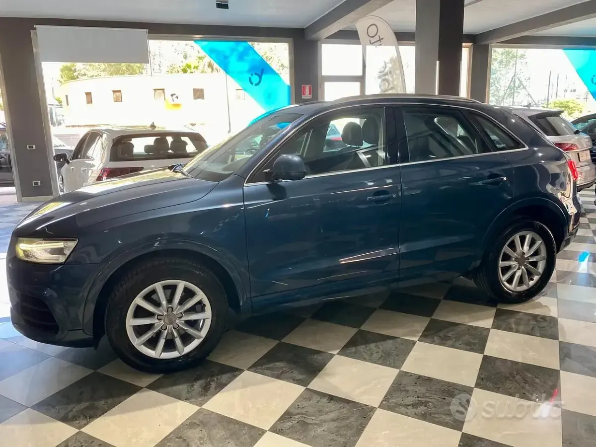 Usata Audi Q3 Design 120 CV (88 kW) 2016 Blu SUV