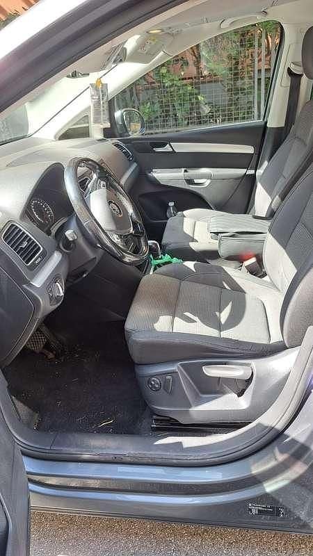 Usata VW Sharan 140 CV (102 kW) 2016 Grigio Monovolume