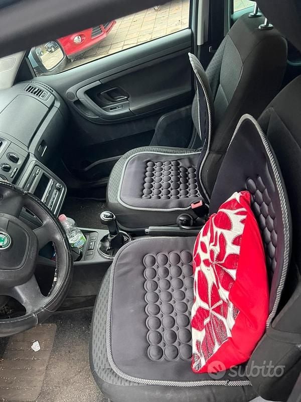 Usata Skoda Fabia 86 CV (63 kW) 2011 Grigio Station wagon