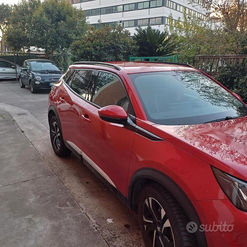 Begagnad Peugeot 2008 102 HK (75 kW) 2020 Röd SUV