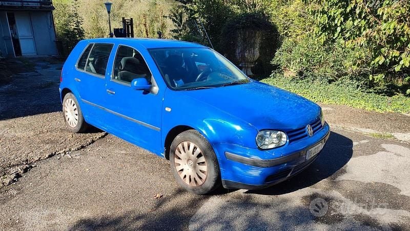 Usata VW Golf 90 CV (66 kW) 1999 Berlina