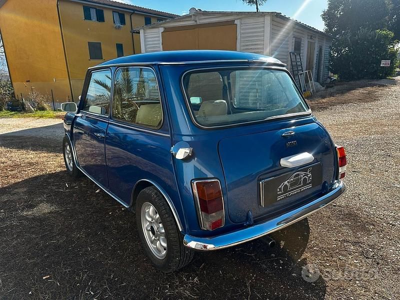 Usata Austin Mini 44 CV (32 kW) 1983 Blu Berlina