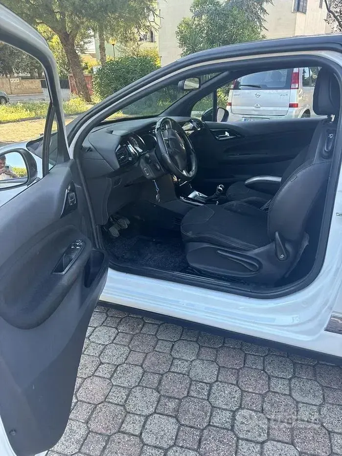 Usata Citroën DS3 75 CV (55 kW) 2015 Bianco
