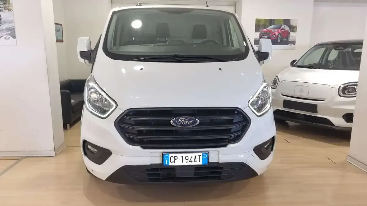 Usata Ford Transit Custom 131 CV (96 kW) 2023 Bianco Furgone