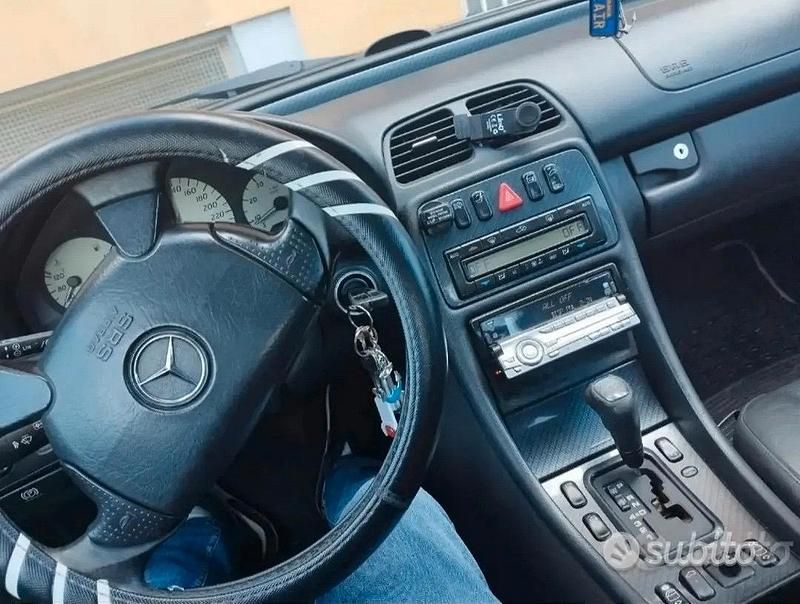 Usata Mercedes CLK200 1999 Grigio Coupé