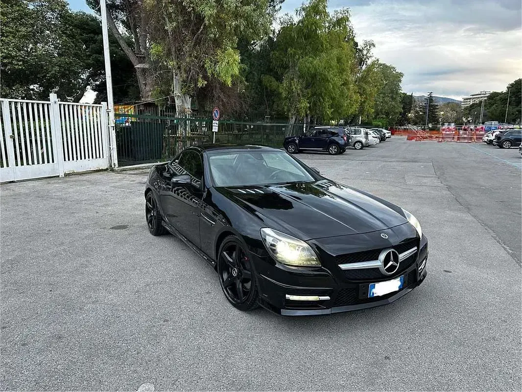 Usata Mercedes SLK250 AMG Edition 1 204 CV (150 kW) 2011 Nero Cabrio