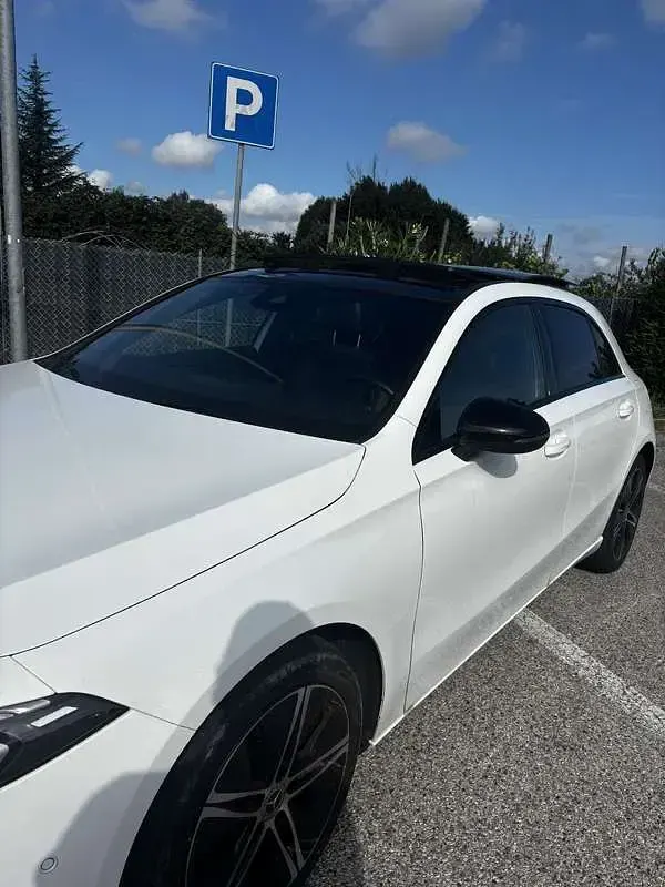 Usata Mercedes A200 Edition 150 CV (110 kW) 2022 Berlina