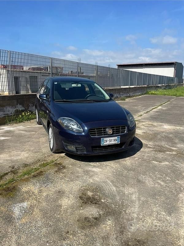 Usata Fiat Croma Dynamic 120 CV (88 kW) 2009 Blu Station wagon