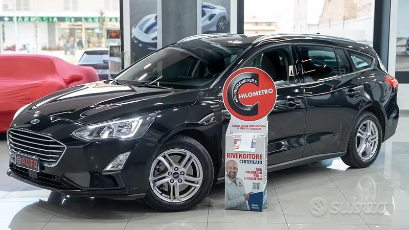 Usata Ford Focus 120 CV (88 kW) 2022 Nero Station wagon