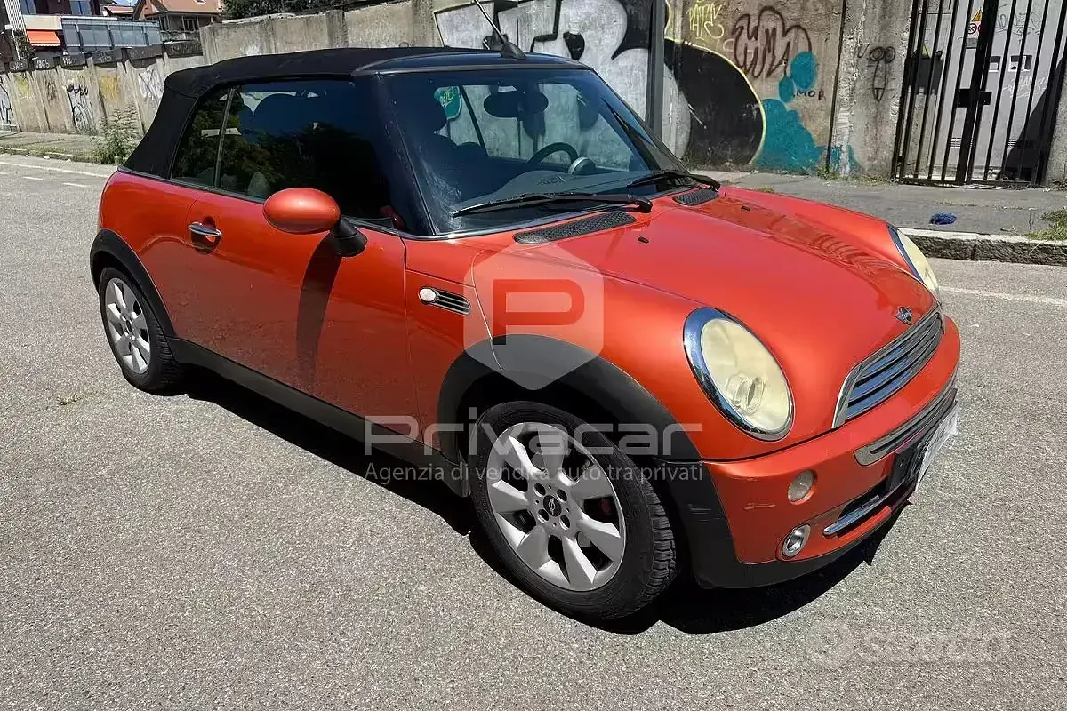 Usata Mini Cooper Cabriolet 116 CV (85 kW) 2006 Rosso Cabrio