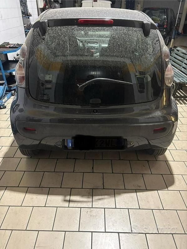 Usata Citroën C1 68 CV (50 kW) 2006 Grigio Utilitaria