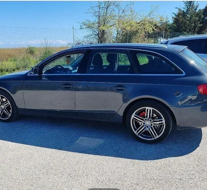 Usata Audi A4 140 CV (102 kW) 2009 Bluazzurro Station wagon