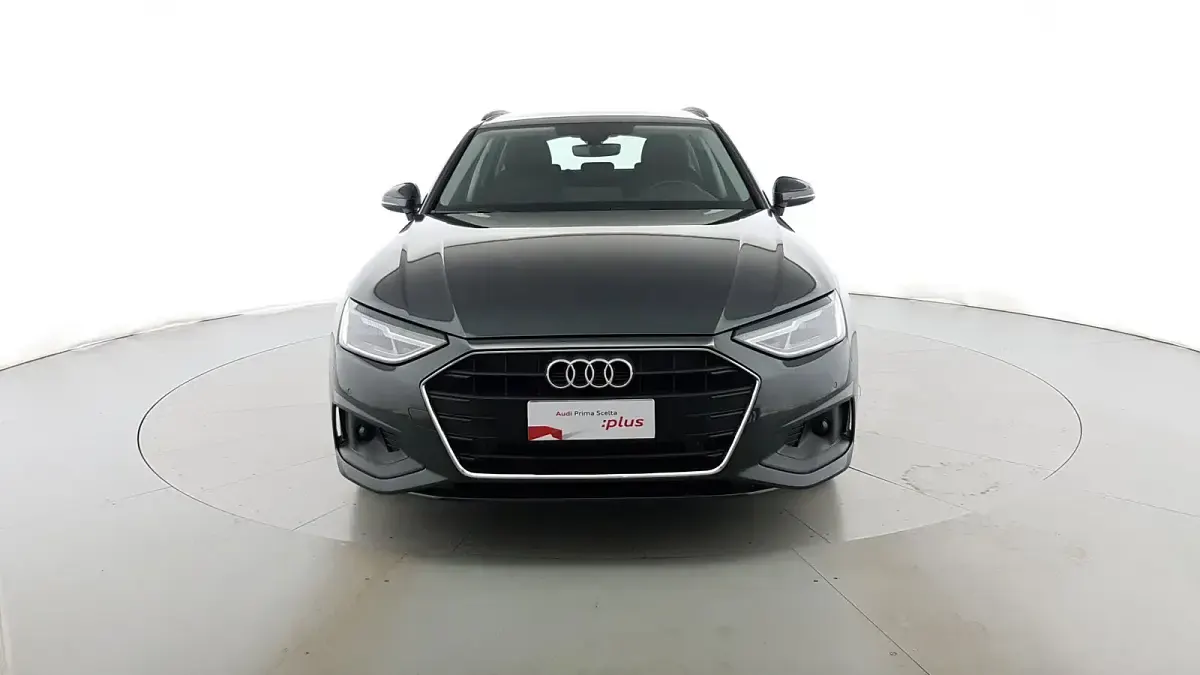 Usata Audi A4 Business 163 CV (119 kW) 2024 Grigio manhattan Station wagon