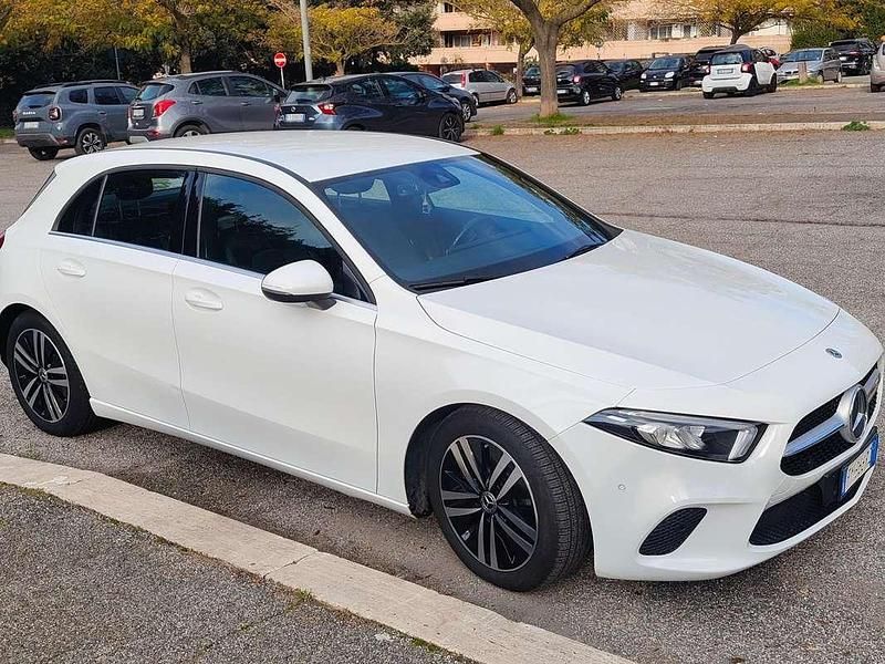 Usata Mercedes A180 Executive 116 CV (85 kW) 2019 Bianco Berlina