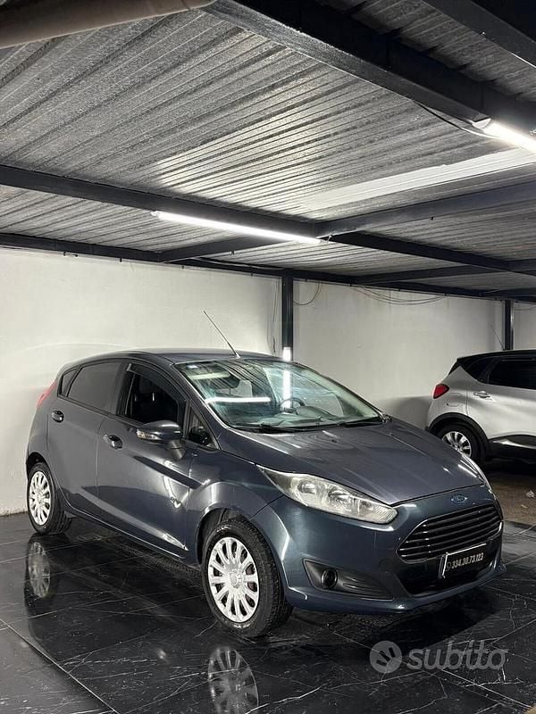 Blu Usata 2015 Ford Fiesta Business Edition Berlina | 3990 € (Ottimo prezzo) - Immagine 1/4