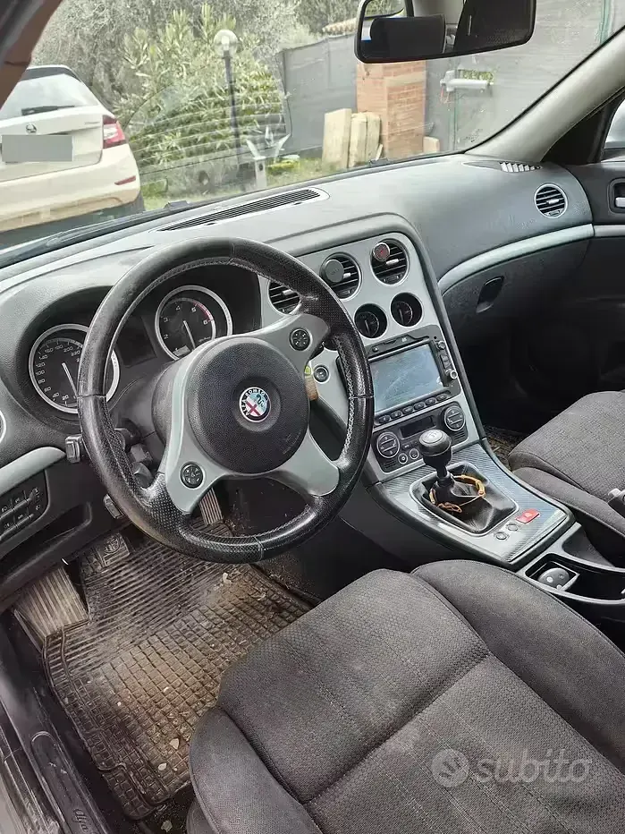 Usata Alfa Romeo 159 170 CV (125 kW) 2011 Grigio Station wagon