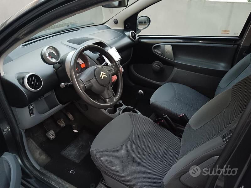 Usata Citroën C1 68 CV (50 kW) 2007 Grigio Utilitaria