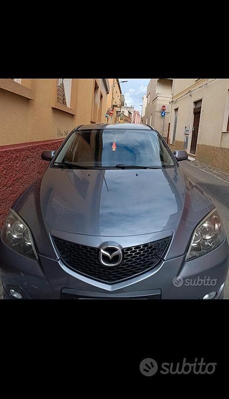 Usata 2004 Mazda 3 | 1900 € (Cara) - Immagine 1/3