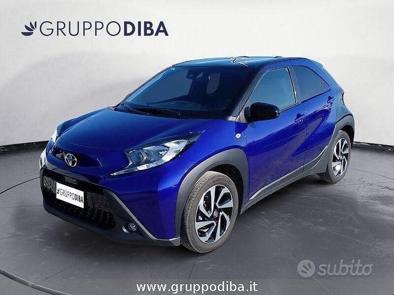 Blu Usata 2023 Toyota Aygo X Trend SUV | 14.350 € (Buon prezzo) - Immagine 1/4