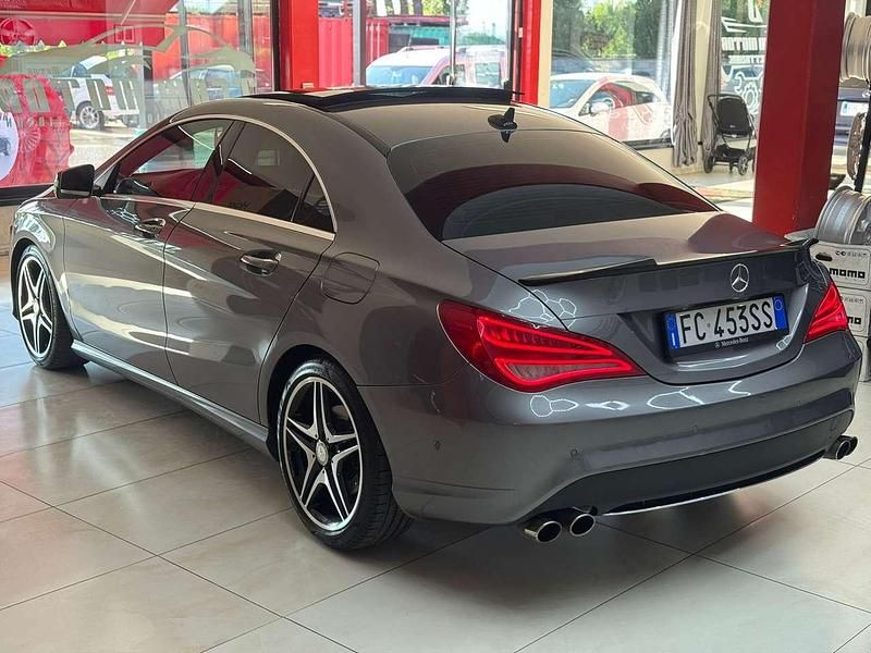 Usata Mercedes CLA180 Premium 122 CV (89 kW) 2015 Grigio Berlina