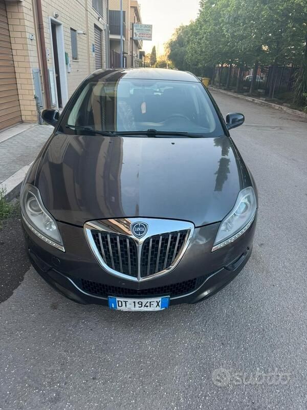 Usata 2008 Lancia Delta Due volumi | 3500 € (Buon prezzo) - Immagine 1/4