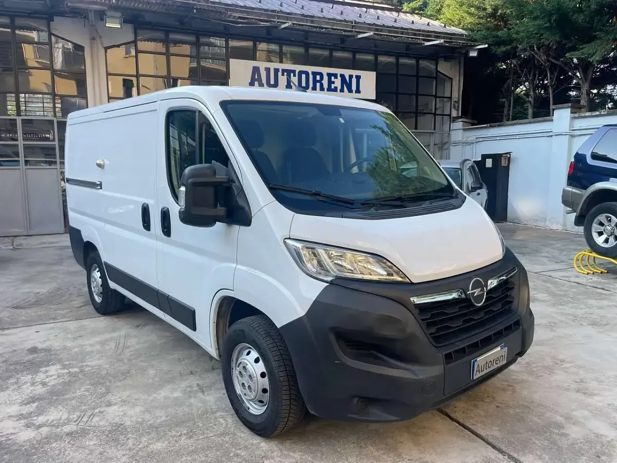 Usata Opel Movano 120 CV (88 kW) 2022 Bianco Furgone