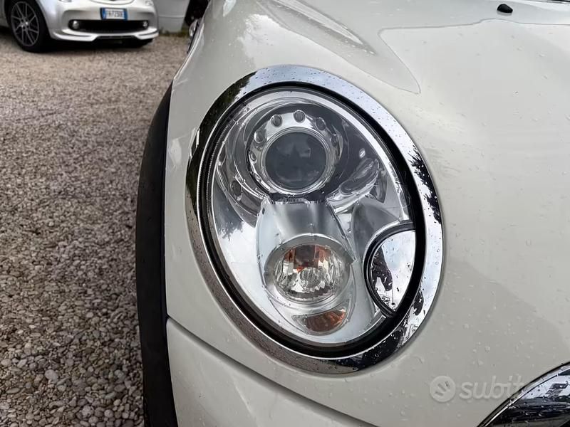 Usata Mini Cooper SD 143 CV (105 kW) 2011 Bianco Utilitaria