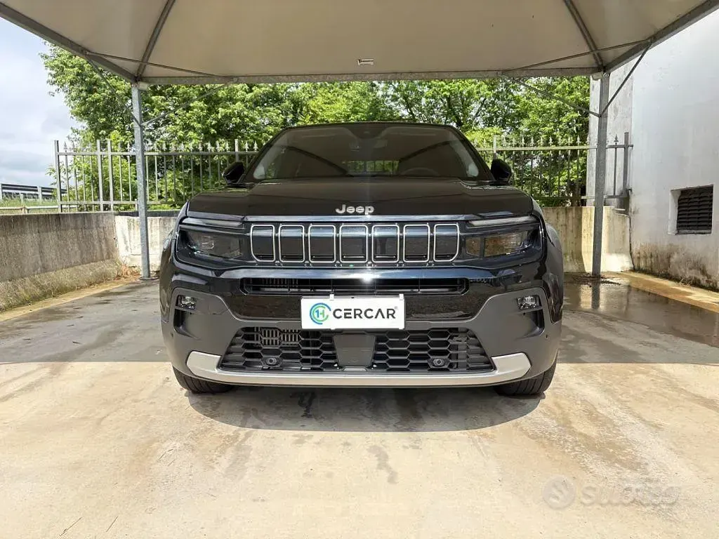 Usata Jeep Avenger Summit 101 CV (74 kW) 2025 Nero SUV