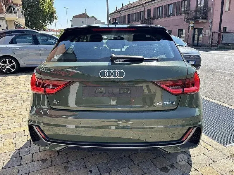 Nuova Audi A1 Sportback S-Line 116 CV (85 kW) 2026 Verde Utilitaria