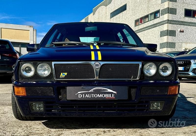 Usata Lancia Delta 211 CV (155 kW) 1994 Blu lord Utilitaria