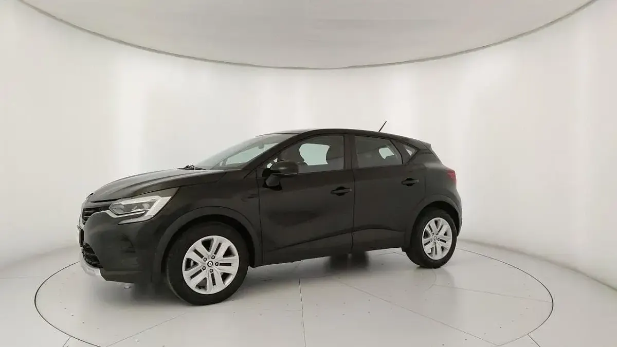Usata Renault Captur Equilibre 101 CV (74 kW) 2024 Nero SUV
