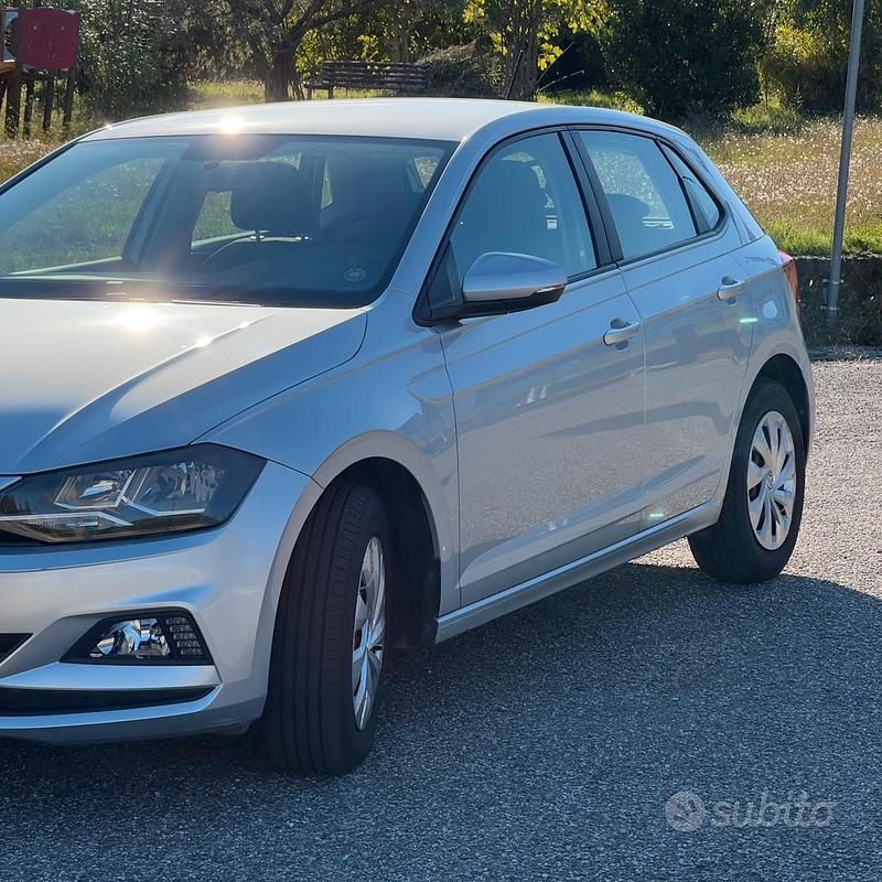 Usata VW Polo 80 CV (58 kW) 2019 Grigio Utilitaria