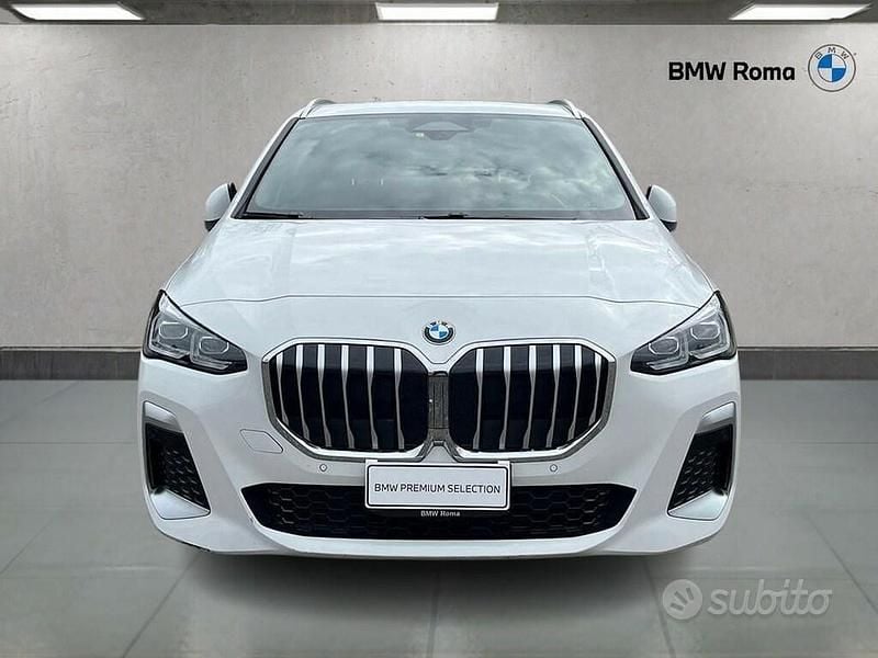 Usata BMW 220 Active Tourer M Sport 156 CV (114 kW) 2023 Alpine white Monovolume