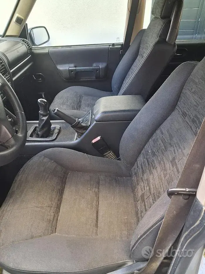 Usata Land Rover Discovery 2 138 CV (101 kW) 2003 SUV