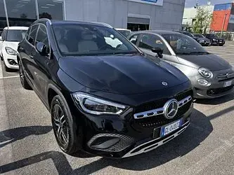 Usata Mercedes GLB220 190 CV (139 kW) 2023 SUV