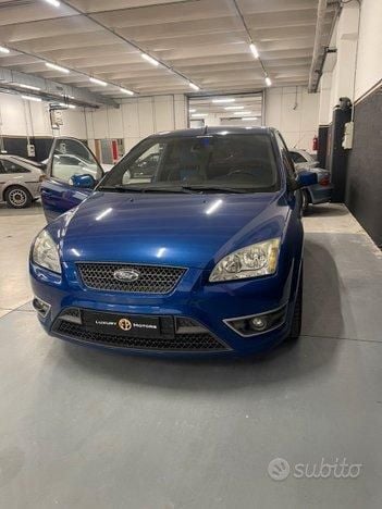 Usata Ford Focus ST 225 CV (165 kW) 2007 Blu Coupé