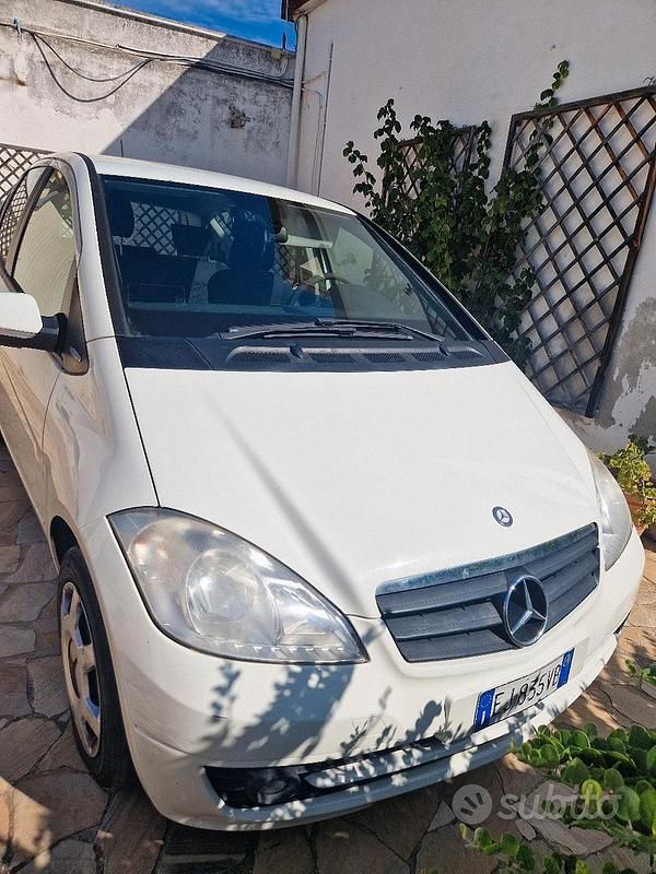 Usata Mercedes A150 2011 Bianco Monovolume
