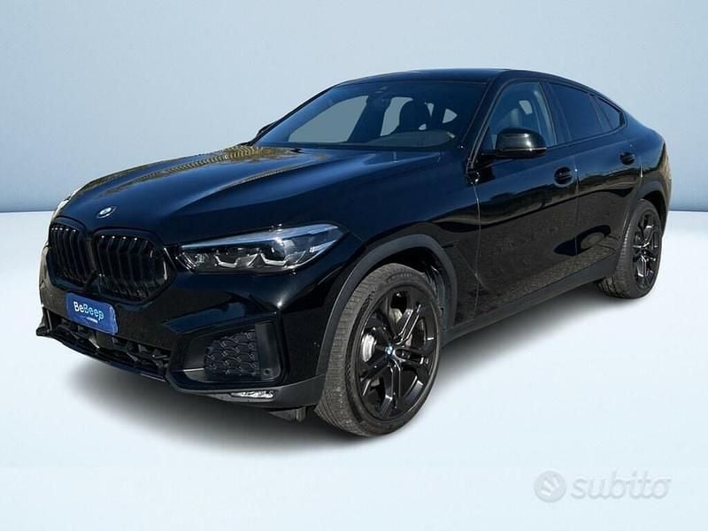 Nero Usata 2021 BMW X6 Comfort Edition SUV | 49.900 € (Buon prezzo) - Immagine 1/3