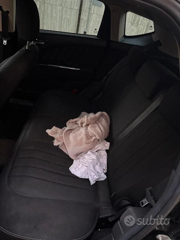 Usata Lancia Delta 120 CV (88 kW) 2009 Nero Utilitaria